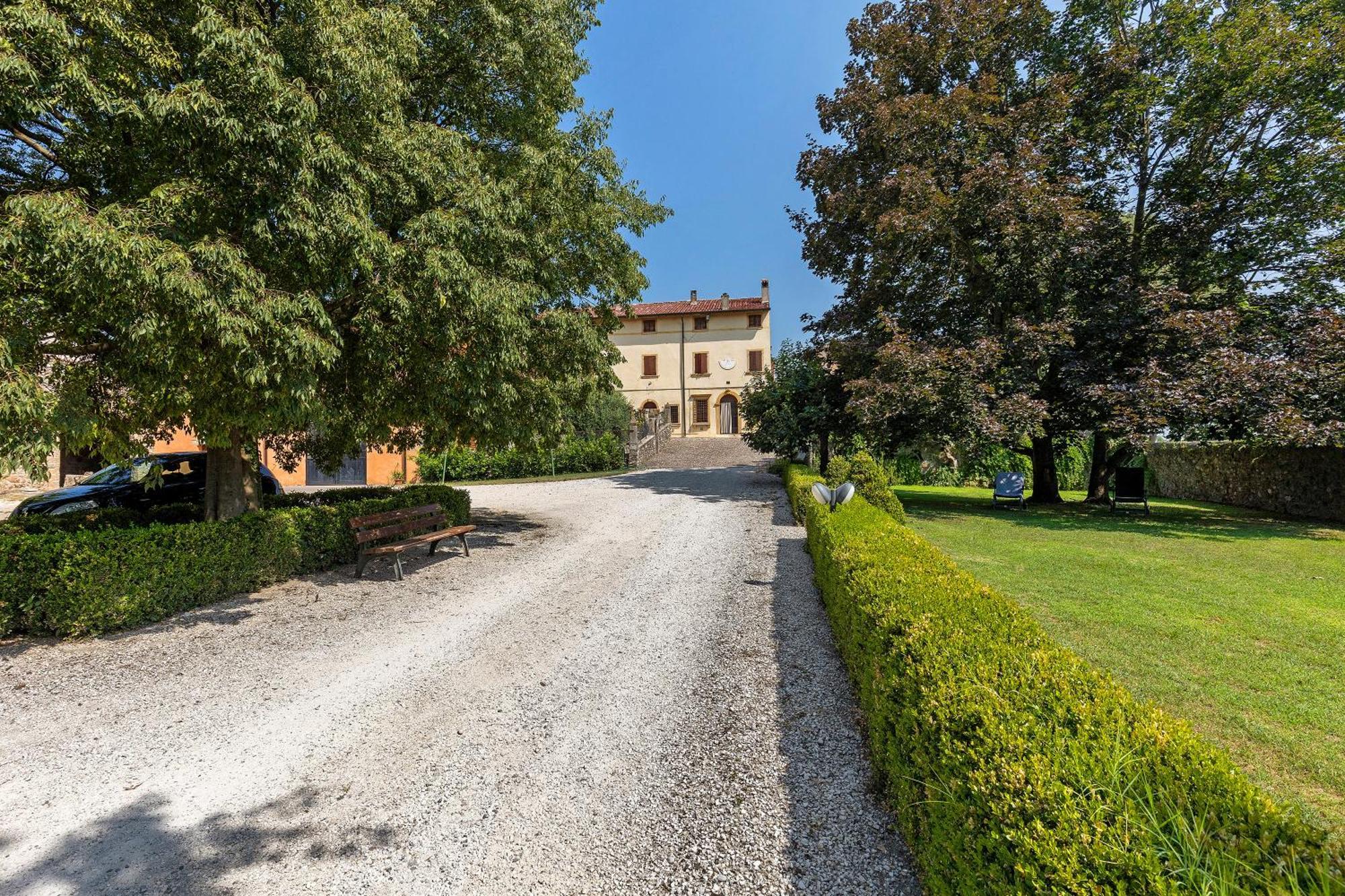 New Agriturismo Corte Olfino Monzambano Exterior foto